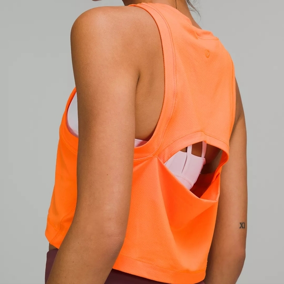 Lululemon Open-Back Cropped Training Tank Top - Picture 5 of 7